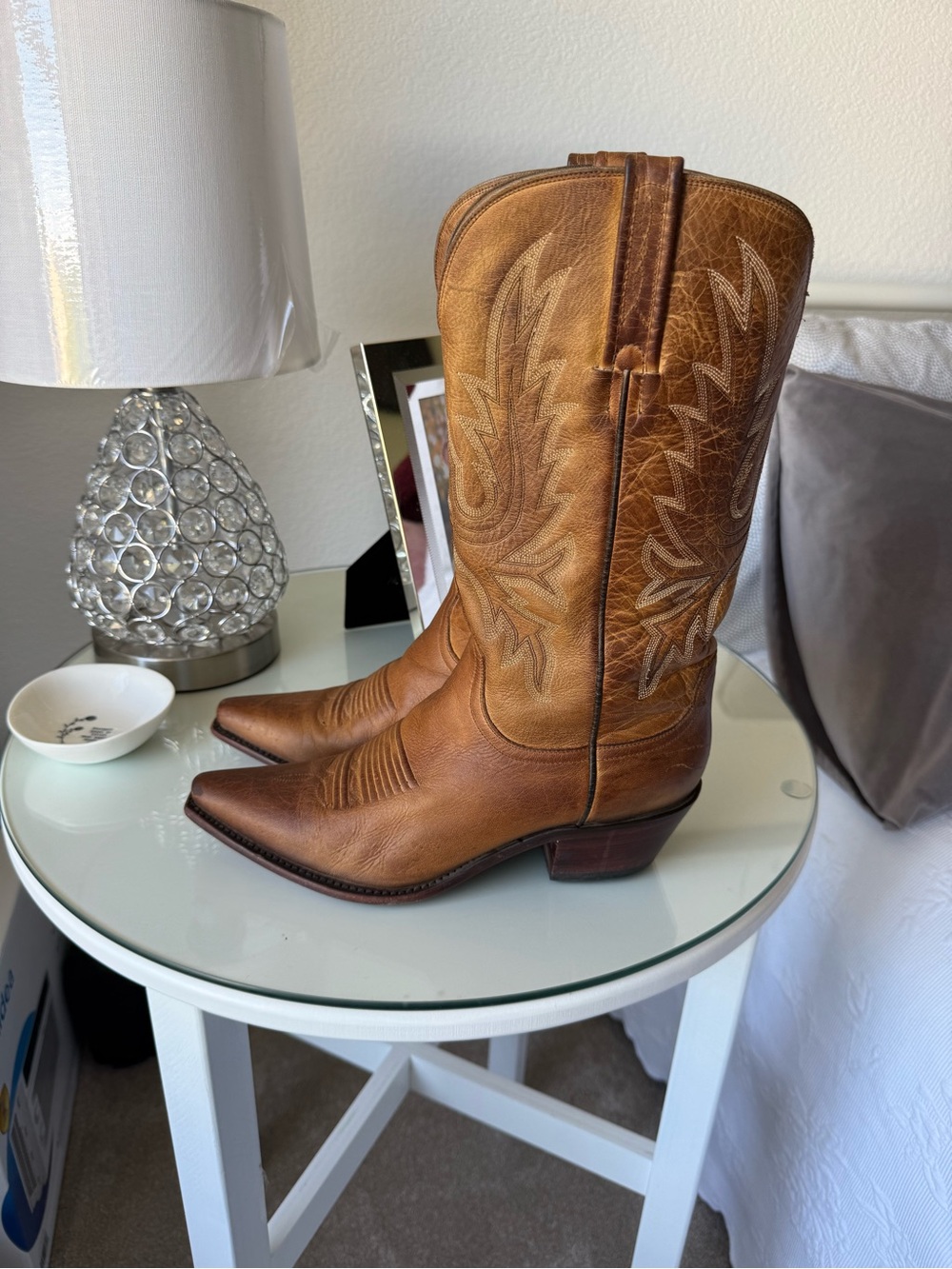 Classic Western Leather Ankle Boots in Tan